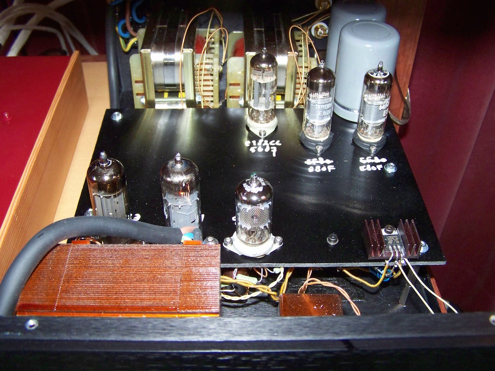 RIAA correction preamplifier with E80F and E182CC