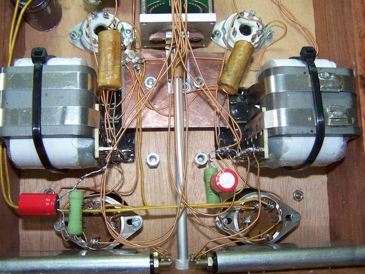 Preamplifier grounding